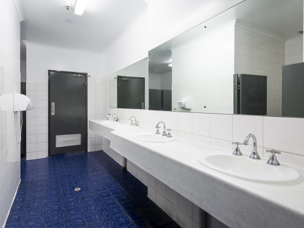 Blue Galah International Backpackers Hostel Adelaide Eksteriør billede